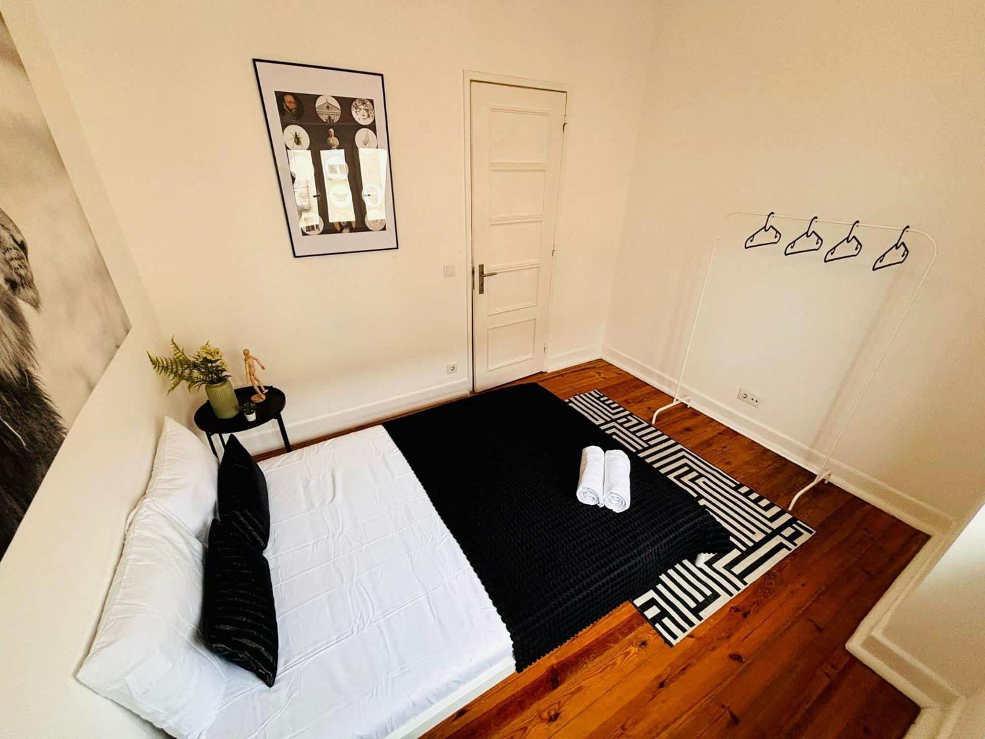 Hostel Luxury Rooms, Location For Tourists