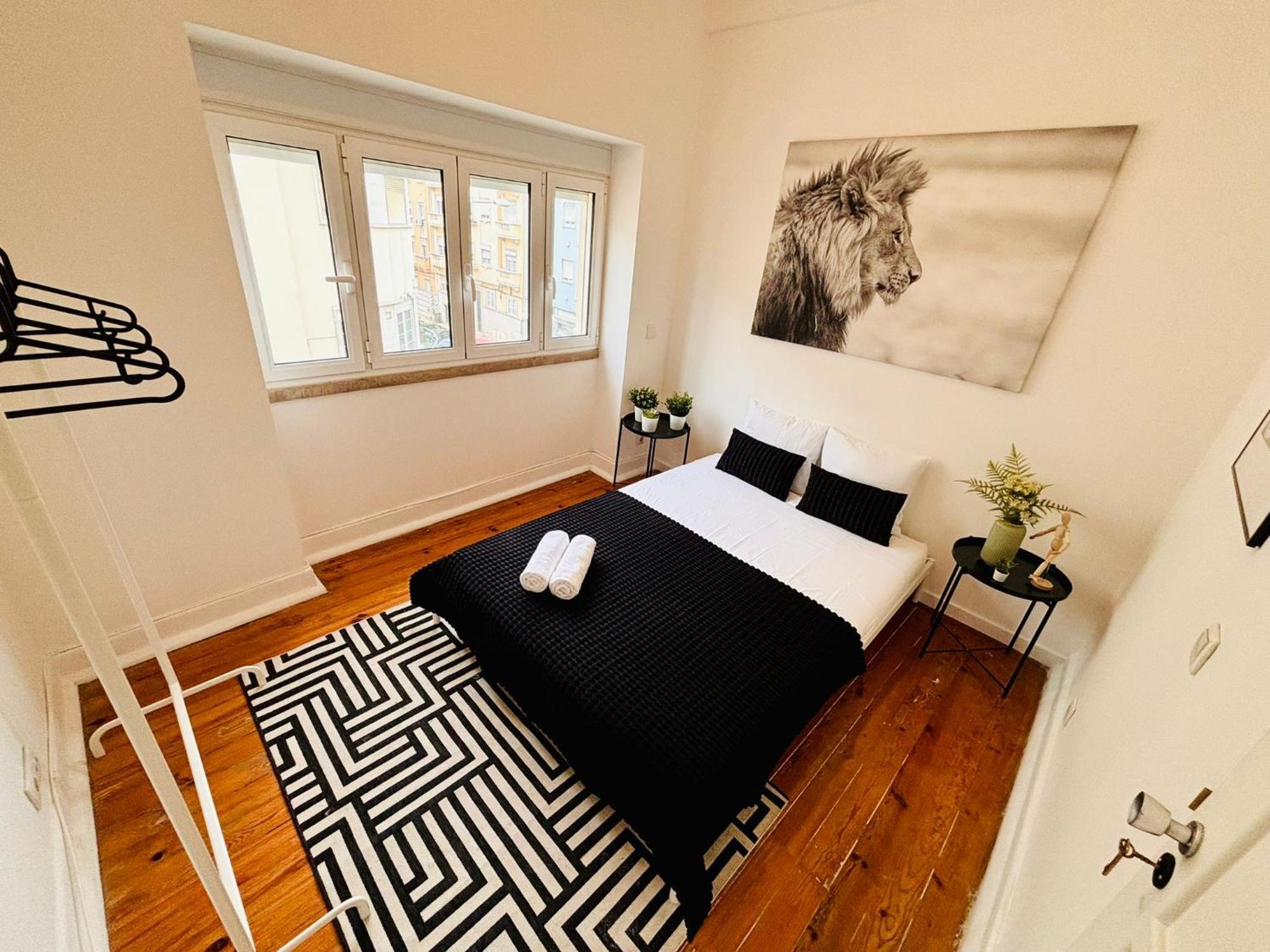 Luxury Rooms, Location For Tourists *